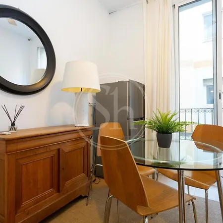 Daire Estudio En Gracia Barselona