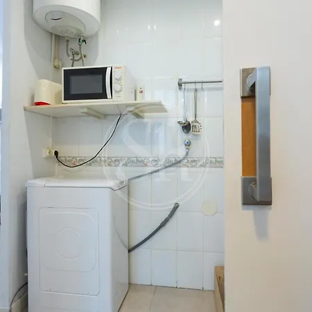 Estudio En Gracia アパート *